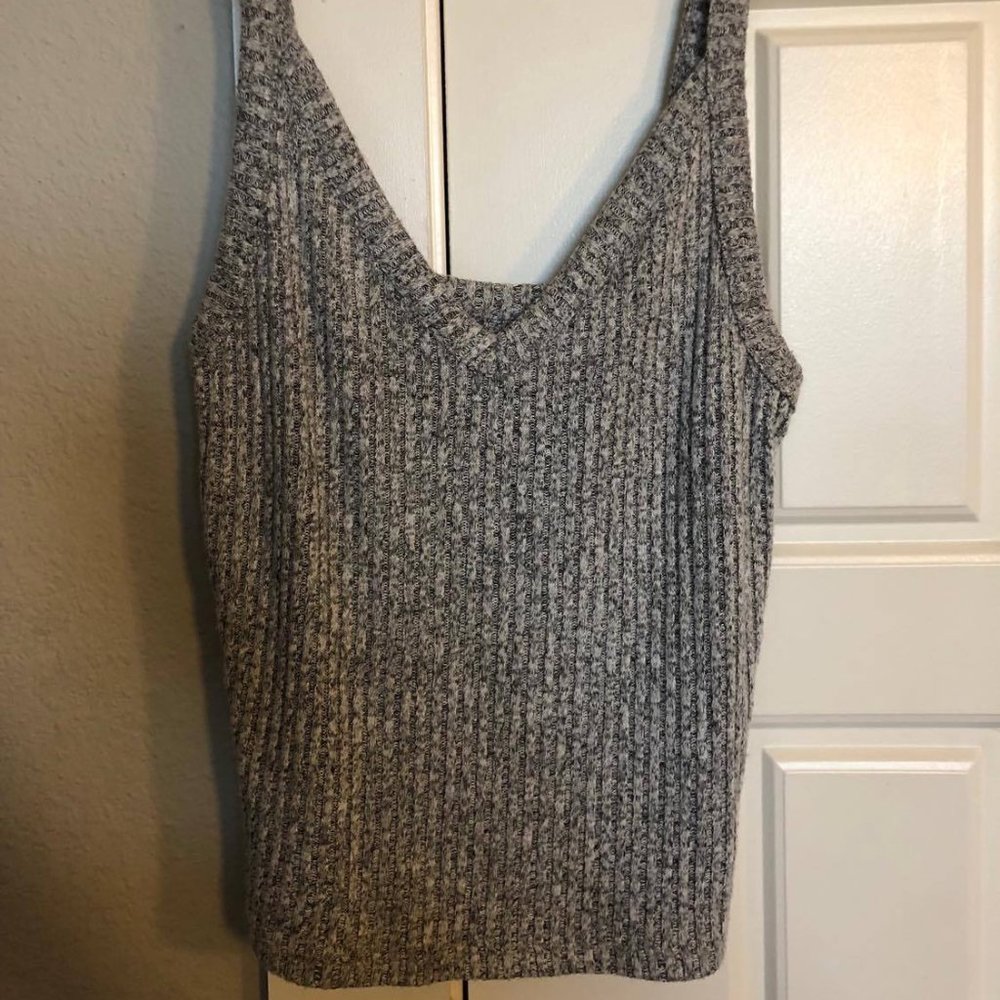 American Eagle Grey Cropped Tank
